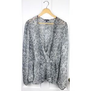 Curvy Sense size 2X : snakeskin print long sleeve deep v-neck ruffle blouse top